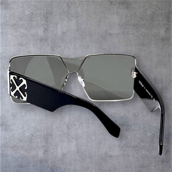 Off-White Black and Silver Sunglasses - Picture 4 of 11